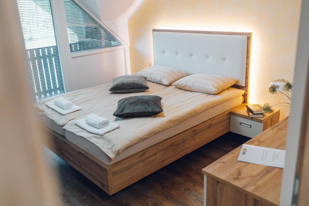 Gostisce Koren Zuzemberk Extérieur photo