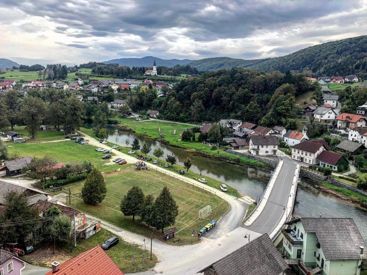 Gostisce Koren Zuzemberk Extérieur photo